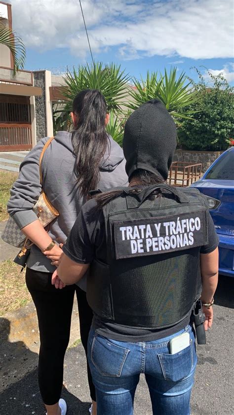 Detenida Pareja Sospechosa Del Delito De Proxenetismo