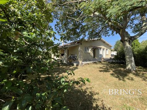 À vendre Maison plain pied 5 pièces située à Gaillac 81600