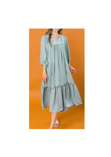 BACKSTAGE CLOTHING LIMITED COMPANY