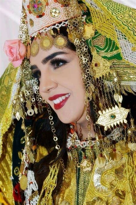 Pin By Ayouch Hamdi On Heritage Tunisian Clothes Traditional Jewelry