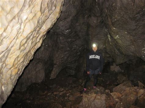 Pin On Devils Bath Largest Sinkhole On Vancouver Island