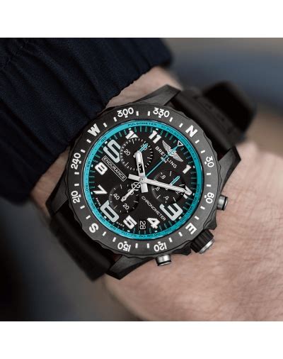 Montre Breitling Endurance Pro Premiers de cordée cadran noir bracelet