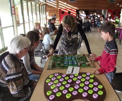 Un après midi consacré aux jeux Abrest 03200