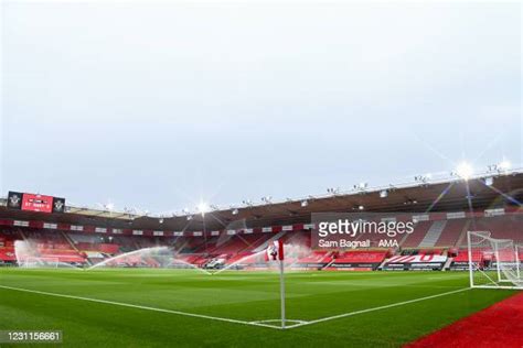 St Marys Stadium Fotografías E Imágenes De Stock Getty Images