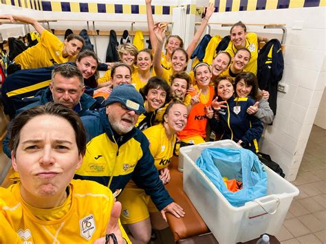 La Prima Squadra Femminile Vince Il Derby Asd Fossolo