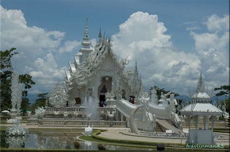 Wat Rong Khun Kuil Putih Yang Modern Bobo