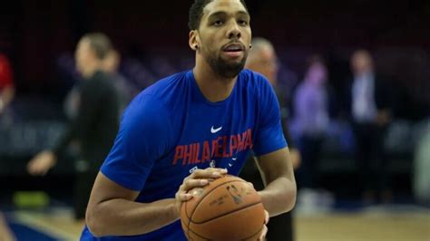 El pívot Jahlil Okafor refuerza el juego interior del Casademont Zaragoza