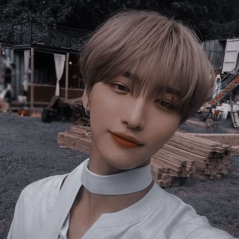 𝐃𝐄𝐒𝐂 seonghwa ateez seonghwa icons ateez icons kpop kpop icons