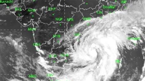 Cyclone Titli Moves Towards Odisha Andhra Pradesh Coasts Heavy