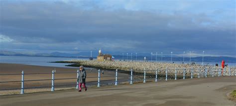 Morecambe Midland Hotel Art Deco Architecture Morecambe Bay Walk On The