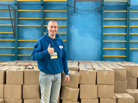 У Кропивницькому видали близько 6 тонн гуманітарної допомоги ...