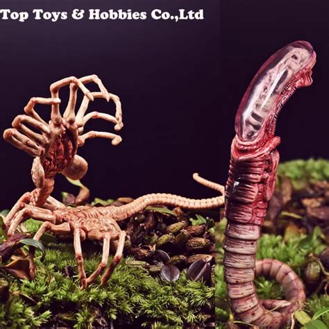 16 Scale Alien Predator Chestburster Facehugger Model Alien Xenomorph