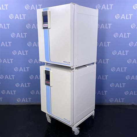 Thermo Scientific Heracell 150i Dual Stack CO2 Incubator With Copper