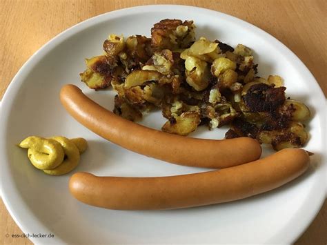 Wiener Würstchen mit Bratkartoffeln ess dich lecker