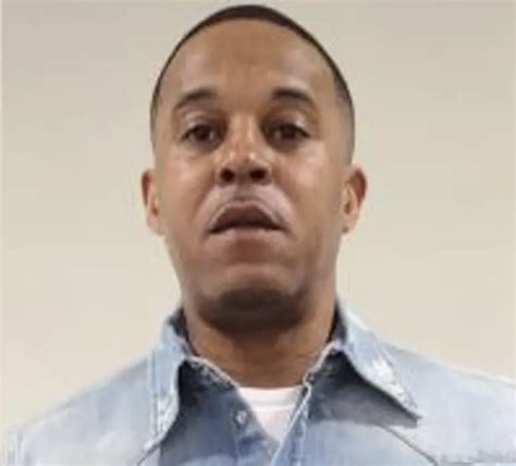 Nicki Minaj S Husband Kenneth Petty S New Sex Offender Registry Photo Goes Viral