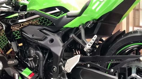 Kawasaki Ninja ZX-25R Will Rev to 17,000 RPM - Asphalt & Rubber