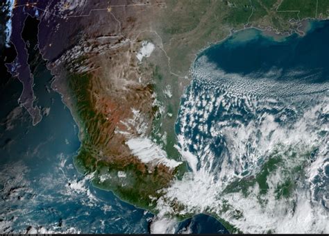 Frente Frío 11 Traerá Lluvias Y Vientos Fuertes A Yucatán Almomento