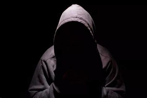 Sex Offender On The Run In Uk After Vanishing Weeks Ago But Police Refuse To Warn Public Or