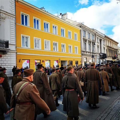 Stowarzyszenie Wspólnota i Pamięć on Twitter Dziś ulicami Warszawy