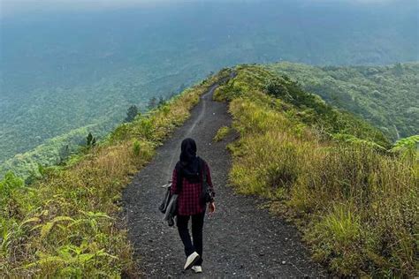 Review Gunung Galunggung Tempat Wisata Alam Di Tasikmalaya Yang Cocok