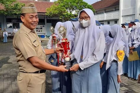 Terbaik Dan Berprestasi Sma Sma Negeri Terbaik Di Kabupaten Mojokerto