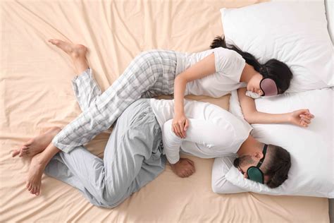 23 Best Couple Sleeping Positions And What They Mean Pinkvilla