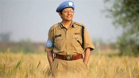 भारत की पहली महिला Ips अधिकारी किरण बेदी पर बनने जा रही बायोपिक