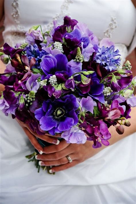 Purple And Gold Bridal Bouquets - Bouquets New Model