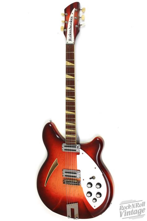 Rock N Roll Vintage Guitars Photo
