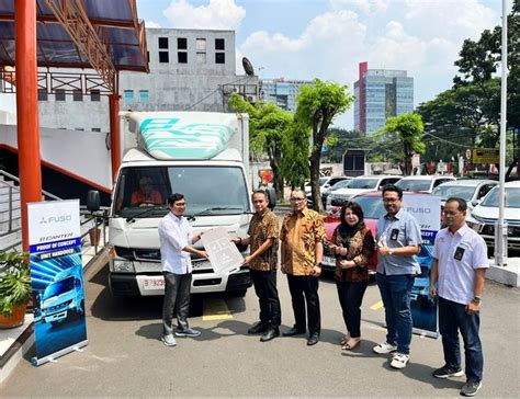 Mitsubishi Fuso ECanter Diuji Coba Sebagai Armada Distribusi Logistik