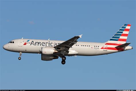 Airbus A320 214 American Airlines Aviation Photo 5724573