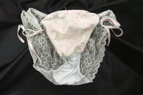 r 主婦 歳 人妻 Lv fran de lingerie レース ヒモ ショーツ おススメ パンツ 女性L 下着 訳あり 整理品 エコ スタンダード 売買された