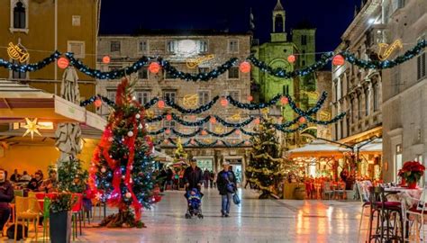 Joyeux Noël Une ville Croate illuminée par cinq millions de lumières