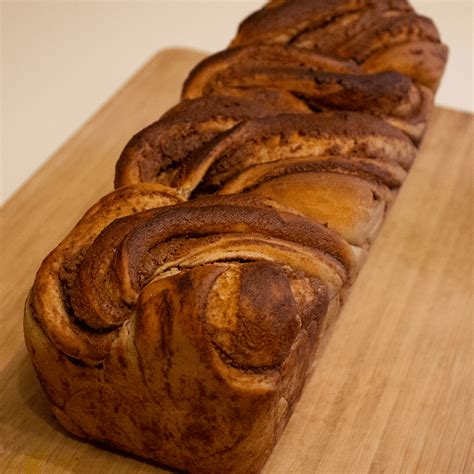 So lecker Veganer Babka mit Haselnuss Dattel Füllung PRINZ