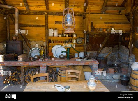 Fireplace Old Farmhouse Hi Res Stock Photography And Images Alamy