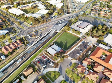 A secret lot for parking in epping station was finally discovered 13