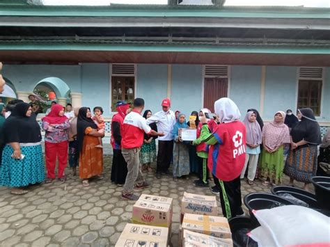 Kegiatan Penggalangan Dana Bantuan Longsor Di Sinuruik Talu Kecamatan