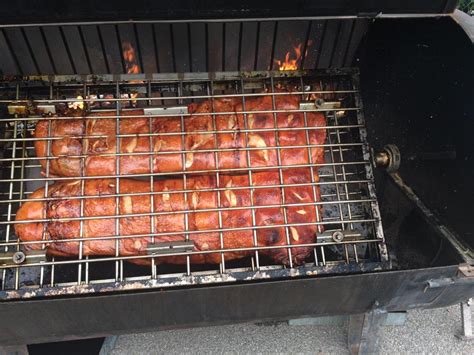 Maialino Allo Spiedo A Jesolo Mennj Lo Stilista Della Griglia