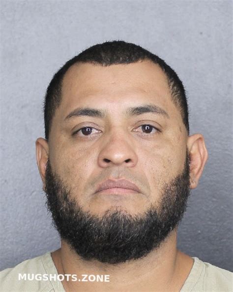 Gomez Jairo 07212022 Broward County Mugshots Zone