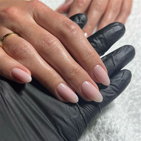 Trendy Nude Nails To Inspire You Casual Nails Classy Gel Nails