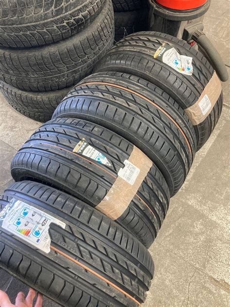 3. Nokian Nordman SZ2 245/40 R18 — Mercedes-Benz E-Class (W212), 2 л ...