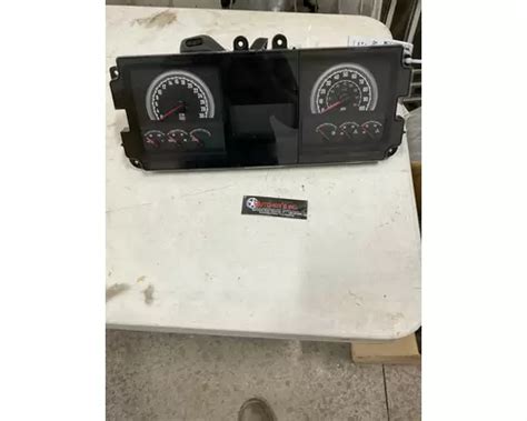 Mack Pinnacle Instrument Cluster Oem In Morrisville Ny