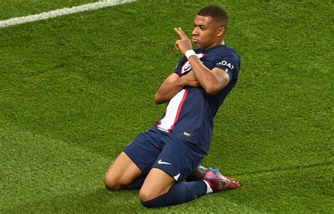 Kylian Mbapp Sera Le Footballeur Le Mieux Pay Au Monde En