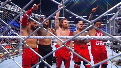 Wwe Survivor Series La Bloodline Remporte Le Wargames Masculin