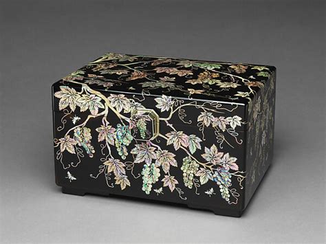 Shell And Resin Korean Mother Of Pearl And Lacquer The Metropolitan