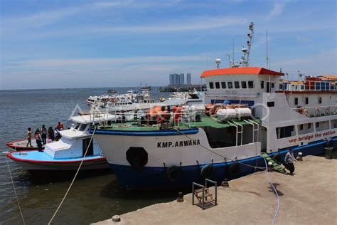 WAJAH BARU PELABUHAN MUARA ANGKE ANTARA Foto