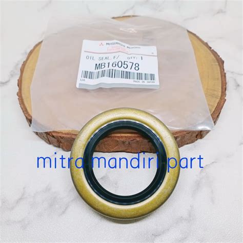 Oil Seal Gardan Depan Mitsubishi L Strada Triton Lazada Indonesia