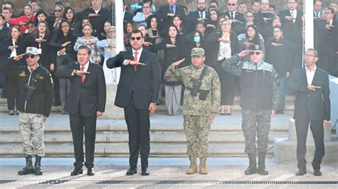 Fiscal A Zacatecas Rinde Homenaje A Polic As Ca Dos En El Cumplimiento