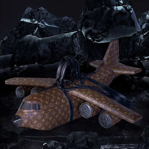 Louis Vuittons Monogram Airplane Bag Costs Us39000 For Frequent
