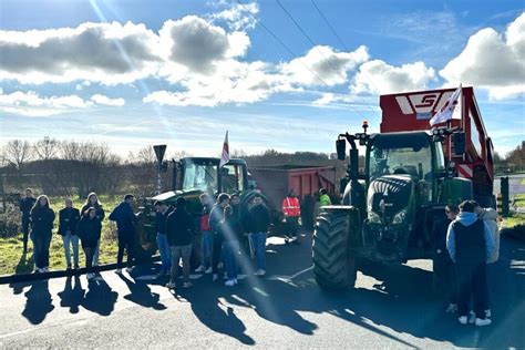 Agriculteurs En Col Re Autour De Rennes Quels Sont Les Blocages En